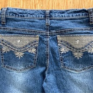 Juniors Vanilla Star Jeans Bootleg Size 9